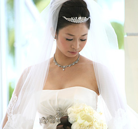板垣 明希子様